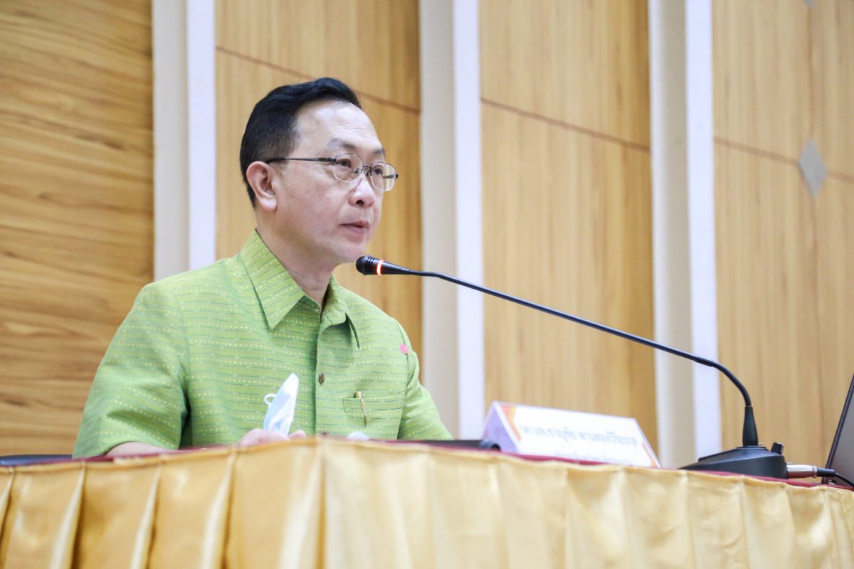 Assoc. Prof. Charnchai Panthongviriyakul, M.D., President of Khon Kaen University