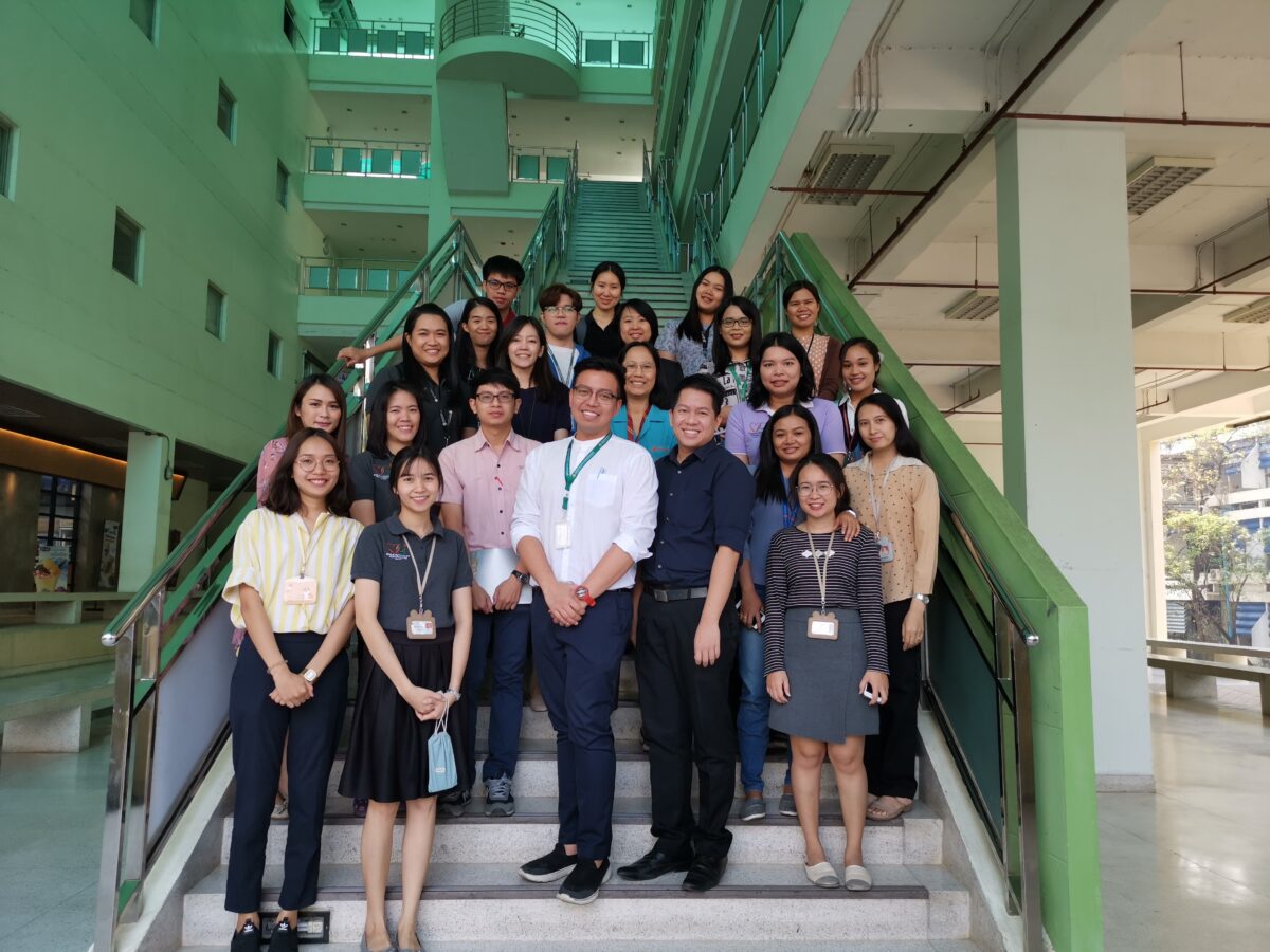 หนึ่งเดียวในไทย! อาจารย์-นักวิจัย คณะแพทยศาสตร์ มข. รับรางวัลระดับโลก 2022 CCF Research Fellowship